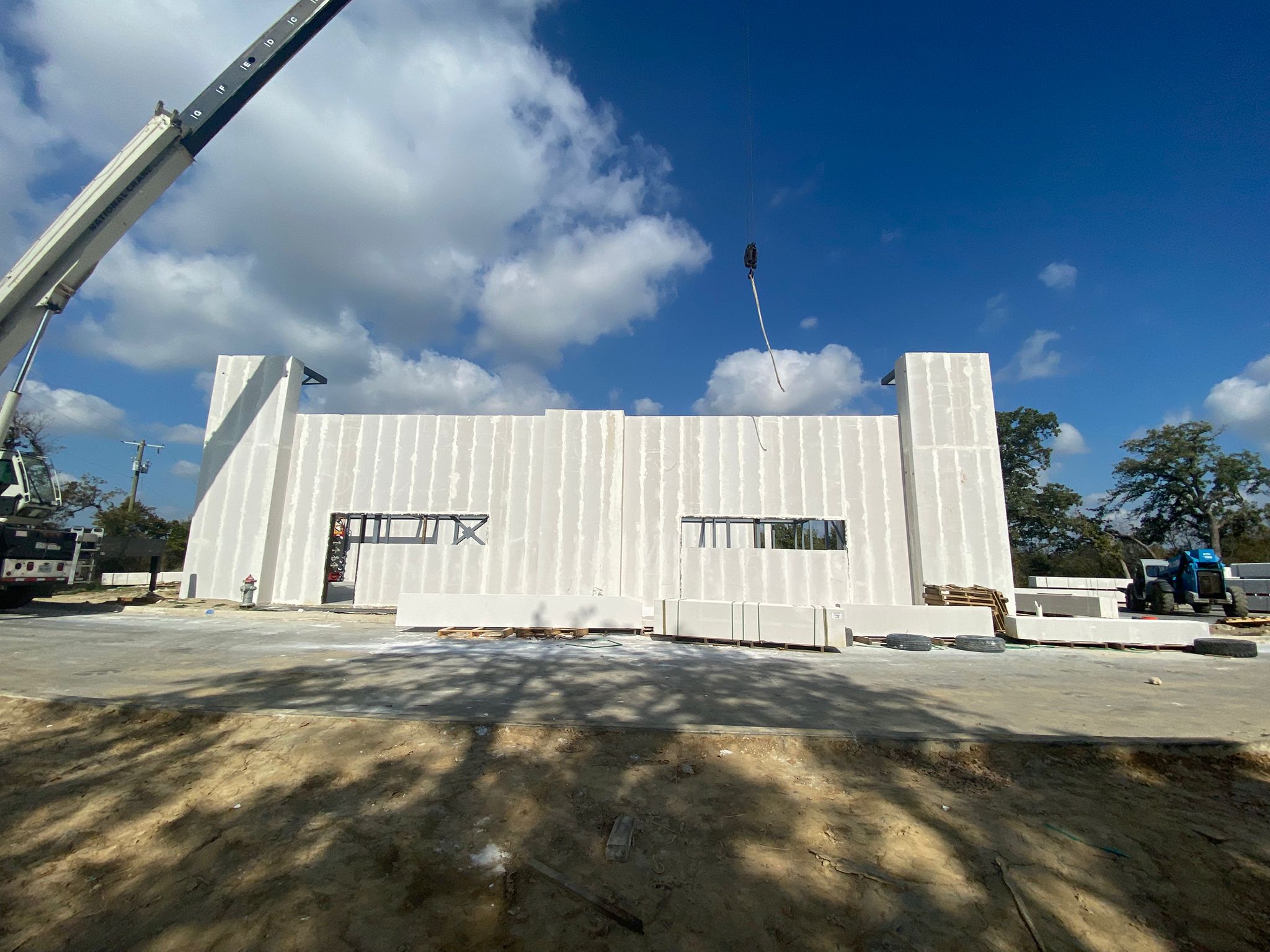 WhatsApp Image 2025-12-06 at 4.01.23 PM