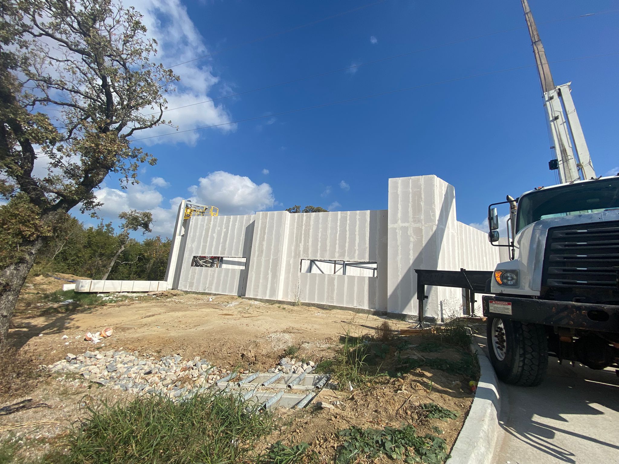 WhatsApp Image 2025-12-06 at 4.01.27 PM